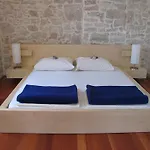 ホテル Maestral Prvić Luka