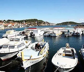 Maestral 酒店 Prvić Luka